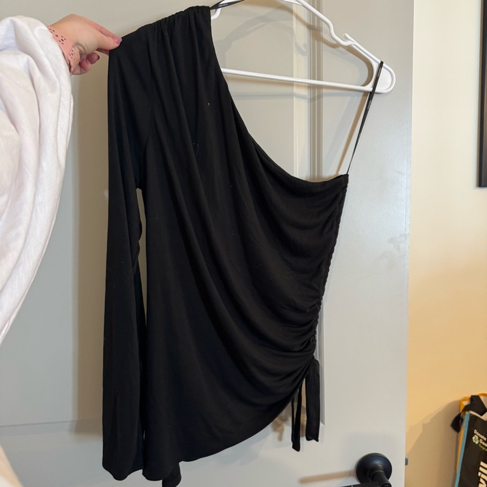 Forever 21 Black One-Shoulder Ruched Side-Tie Top